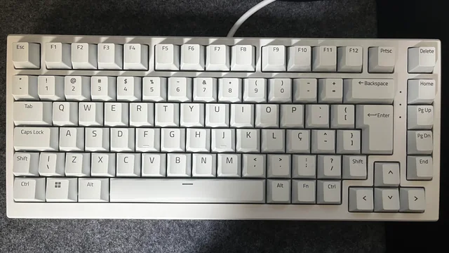 GTA V key codes for modding or control setup complete updated list of GTA 5 keyboard keys and their numeric codes for full-size keyboards configuration.